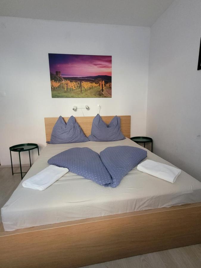 Villa Adele Siófok Esterno foto