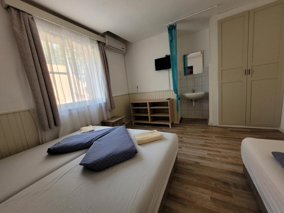 Villa Adele Siófok Esterno foto