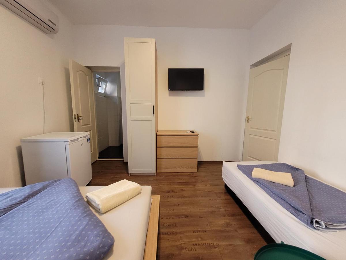 Villa Adele Siófok Esterno foto